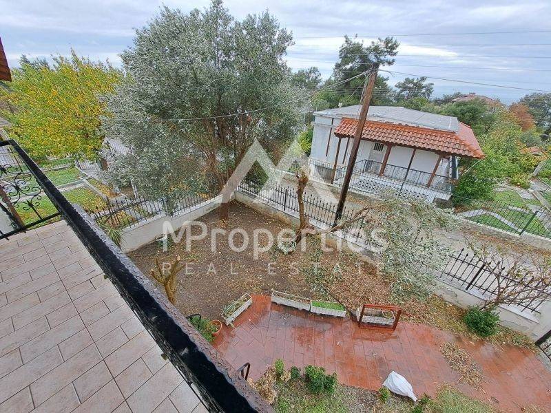 Θέα από μπαλκόνι