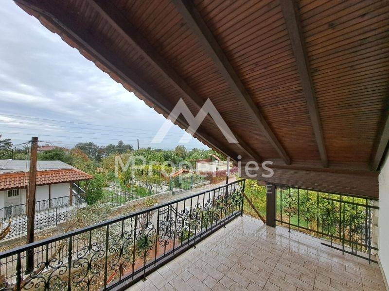 Θέα από μπαλκόνι