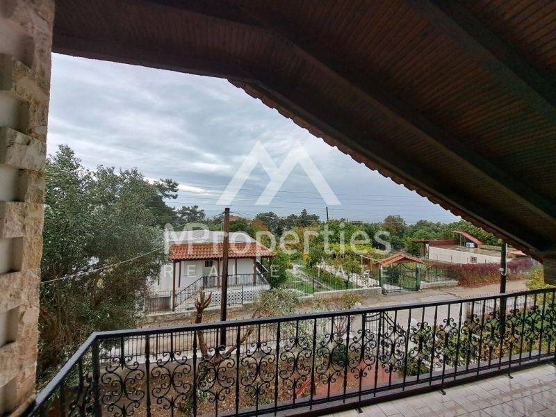 Θέα από μπαλκόνι