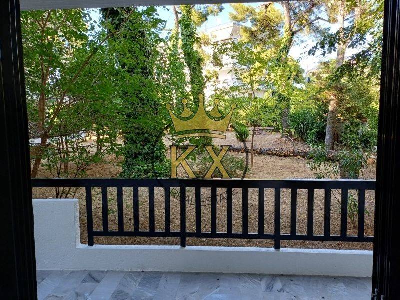 Θέα από μπαλκόνι