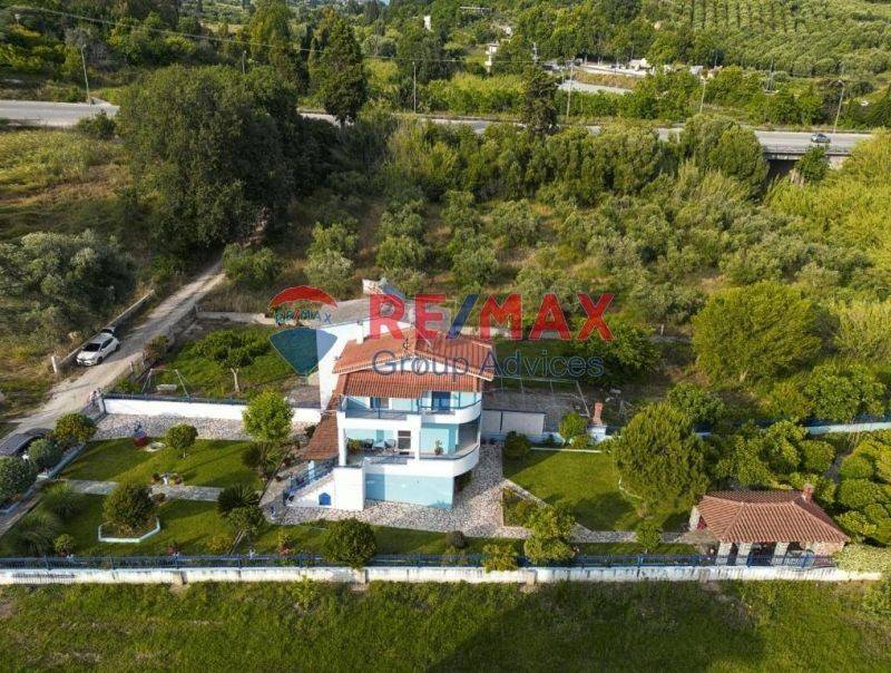 Θέα από μπαλκόνι