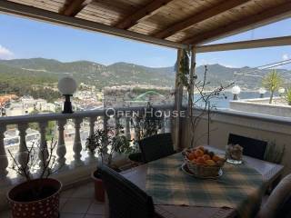 Θέα από μπαλκόνι