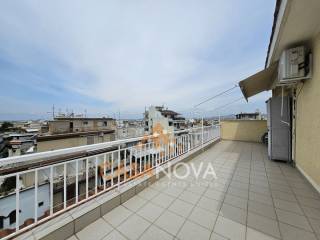 Φαρδιές Βεράντες με Θέα