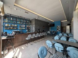 Χώρος καθήμενων, μπαρ