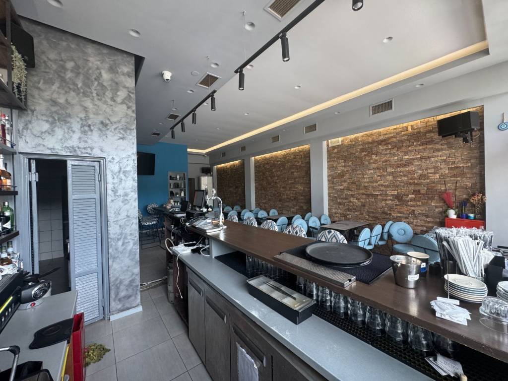 Χώρος καθήμενων, μπαρ