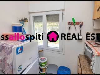 ΑΝΕΞΑΡΤΗΤΗ ΚΟΥΖΙΝΑ