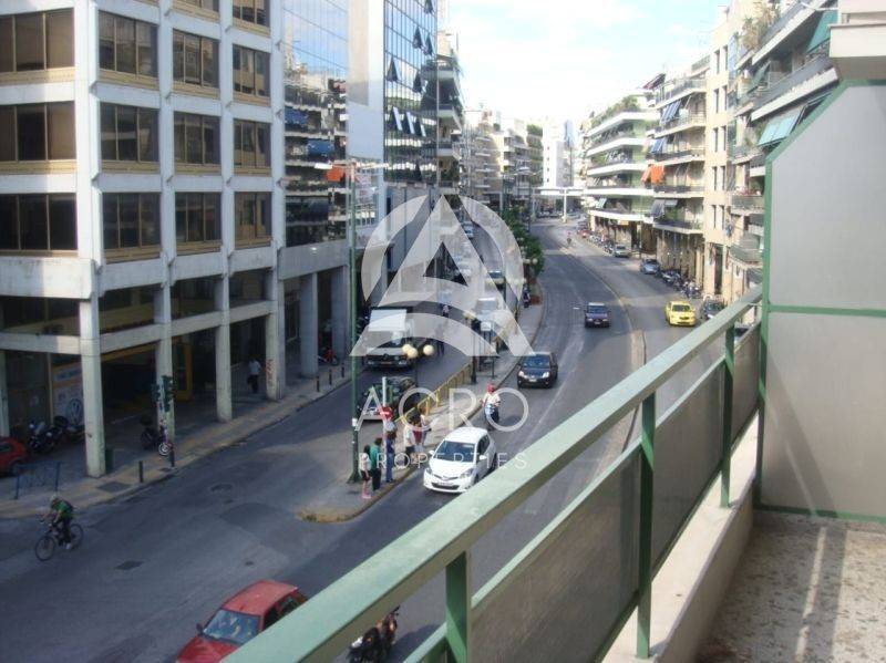 Θέα από μπαλκόνι