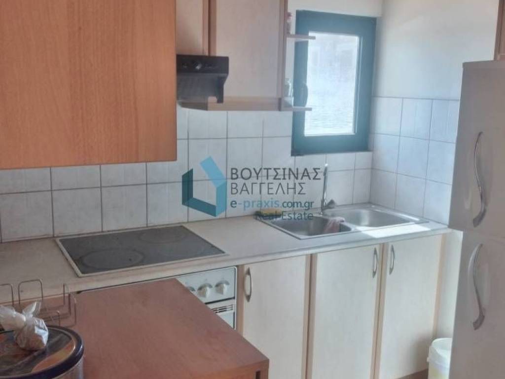 Κουζίνα στον 2ο όροφο 