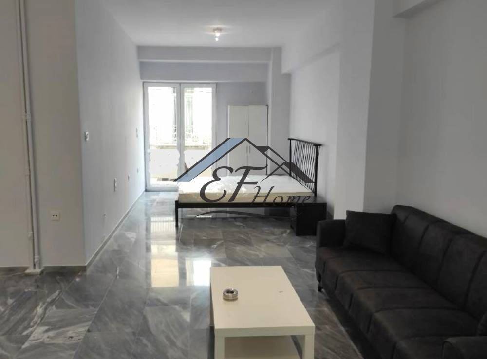 Ενιαίος χώρος σαλόνι-υπνοδωμάτιο