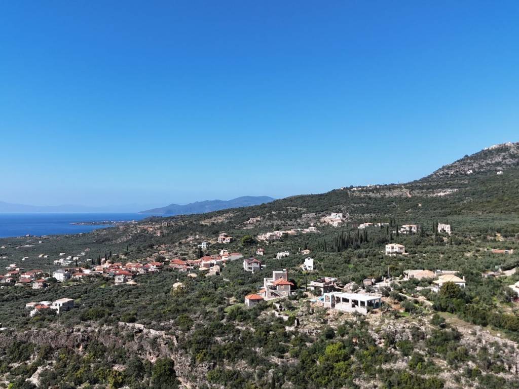 Aerial view towards Rigklia