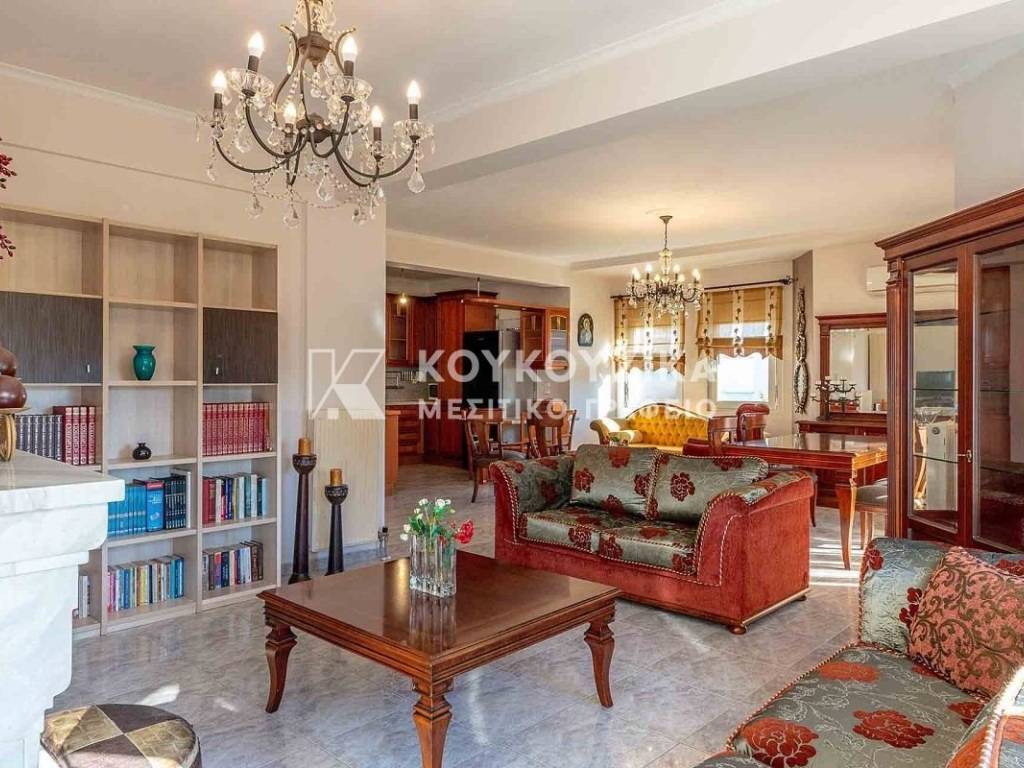 Σαλοκουζίνα