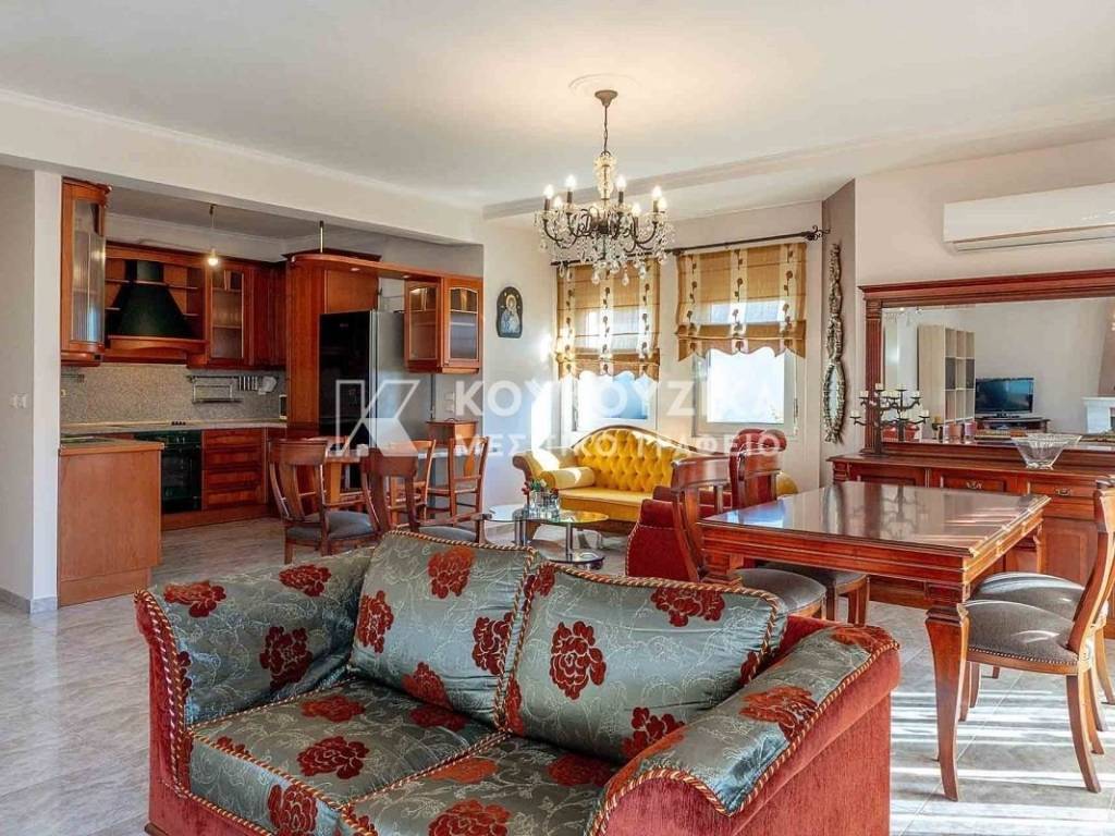 Σαλοκουζίνα