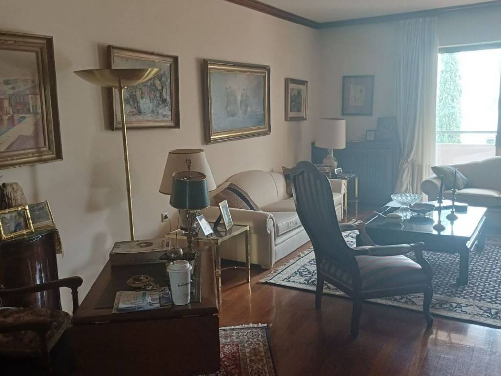 Κυρίως σαλόνι