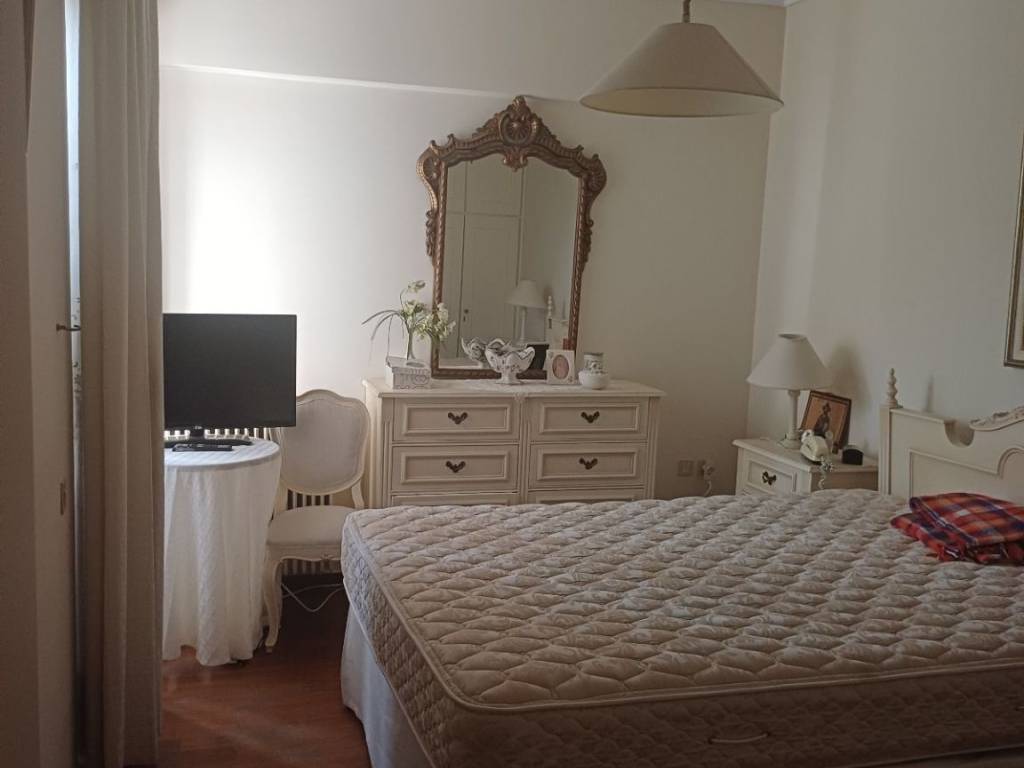 Μεγάλο υπνοδωμάτιο