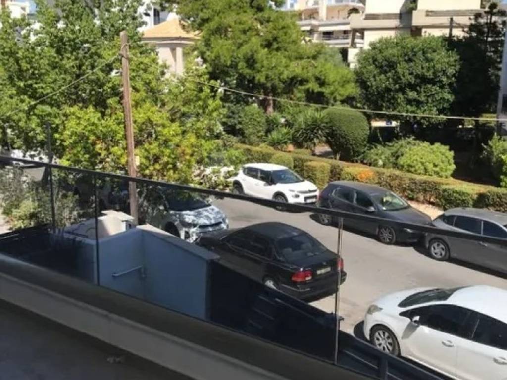 Θέα από μπαλκόνι