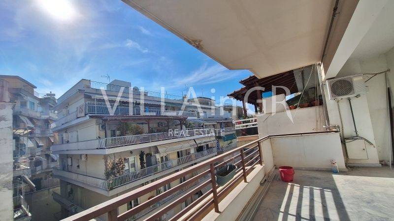 Θέα από μπαλκόνι