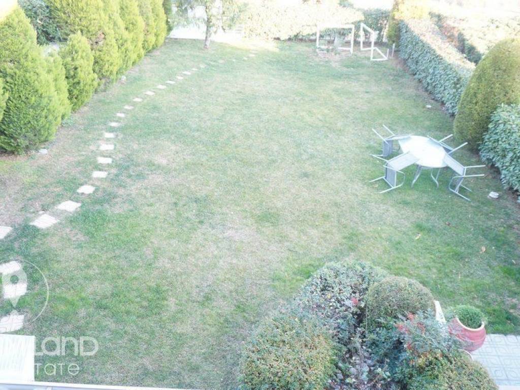 Forumland Real Estate, Ιδιωτικός κήπος