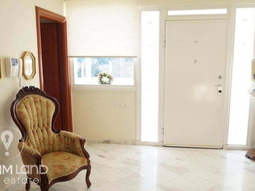 Forumland Real Estate, Εσωτερική όψη