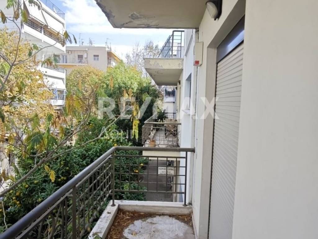 Θέα από μπαλκόνι