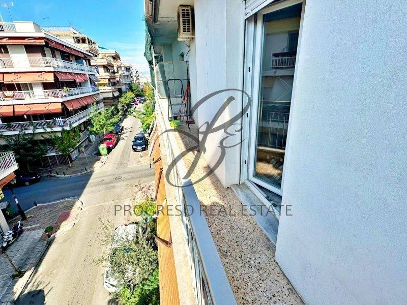 Θέα από μπαλκόνι