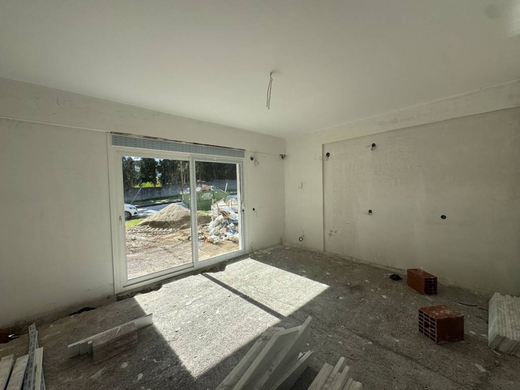 Saloni,koyzina isogeioy