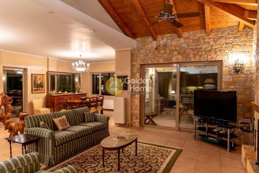 Κυρίως Χώρος