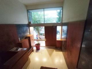 EISODOS POLYKATOIKIAS