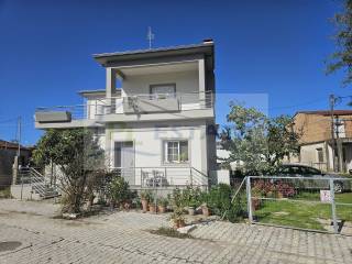 Κεντρική Είσοδος