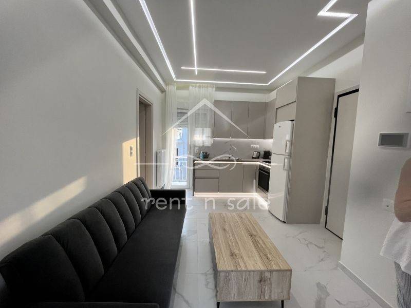 Σαλοκουζίνα