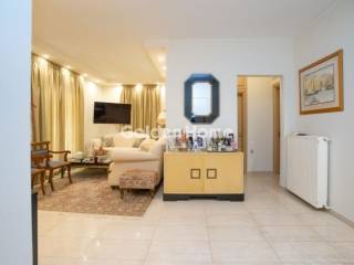 Χολ - Διάδρομος