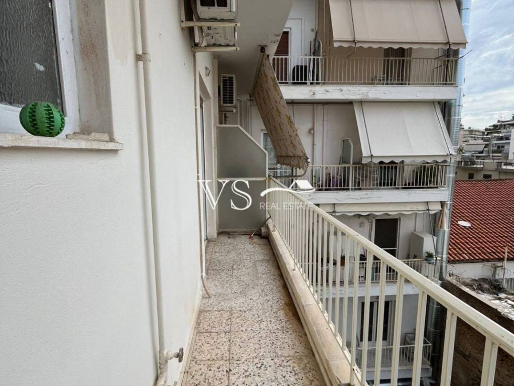 Θέα απο μπαλκόνι