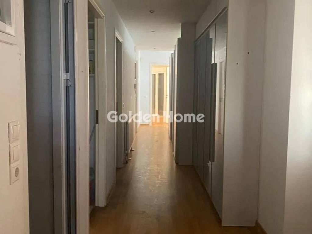 Χολ - Διάδρομος