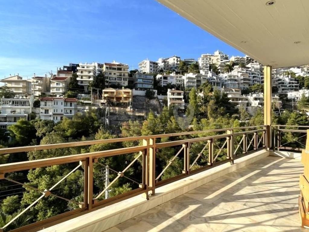 Θέα από μπαλκόνι