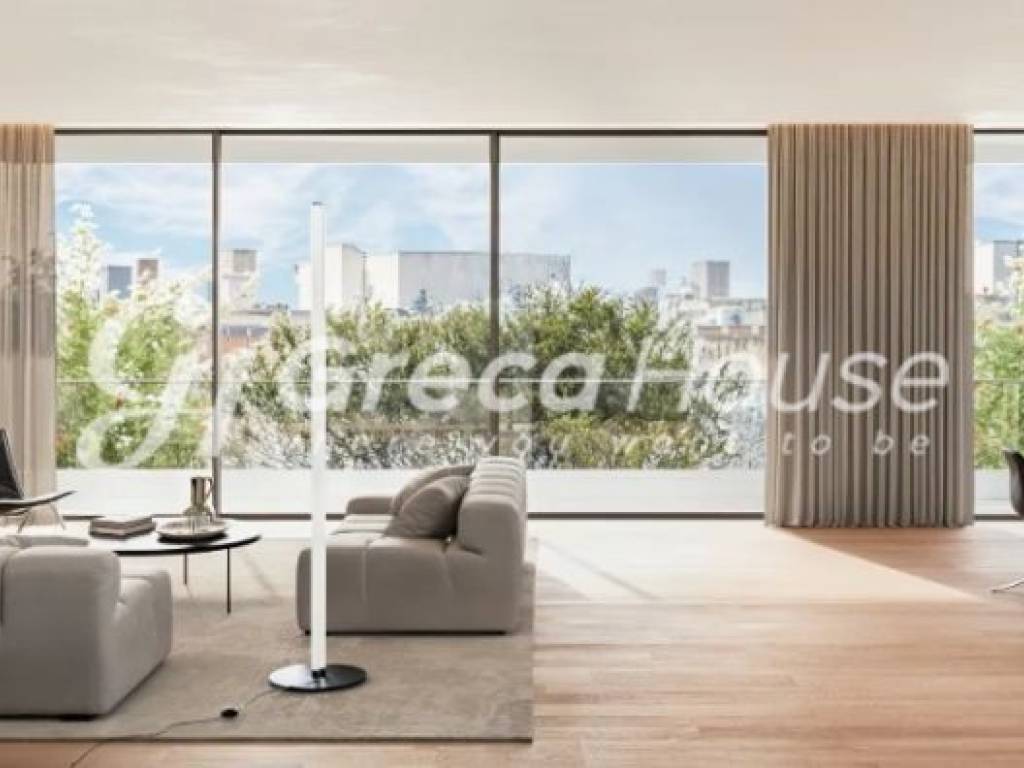 Πολυτελής μεζονέτα προς πώληση στο Κολωνάκι