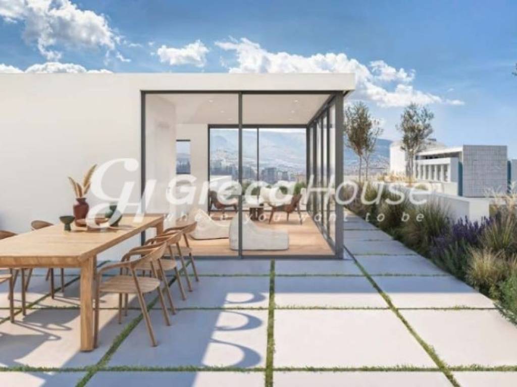 Πολυτελής μεζονέτα προς πώληση στο Κολωνάκι