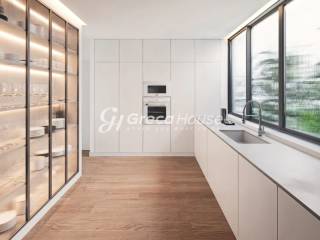 Πολυτελής μεζονέτα προς πώληση στο Κολωνάκι