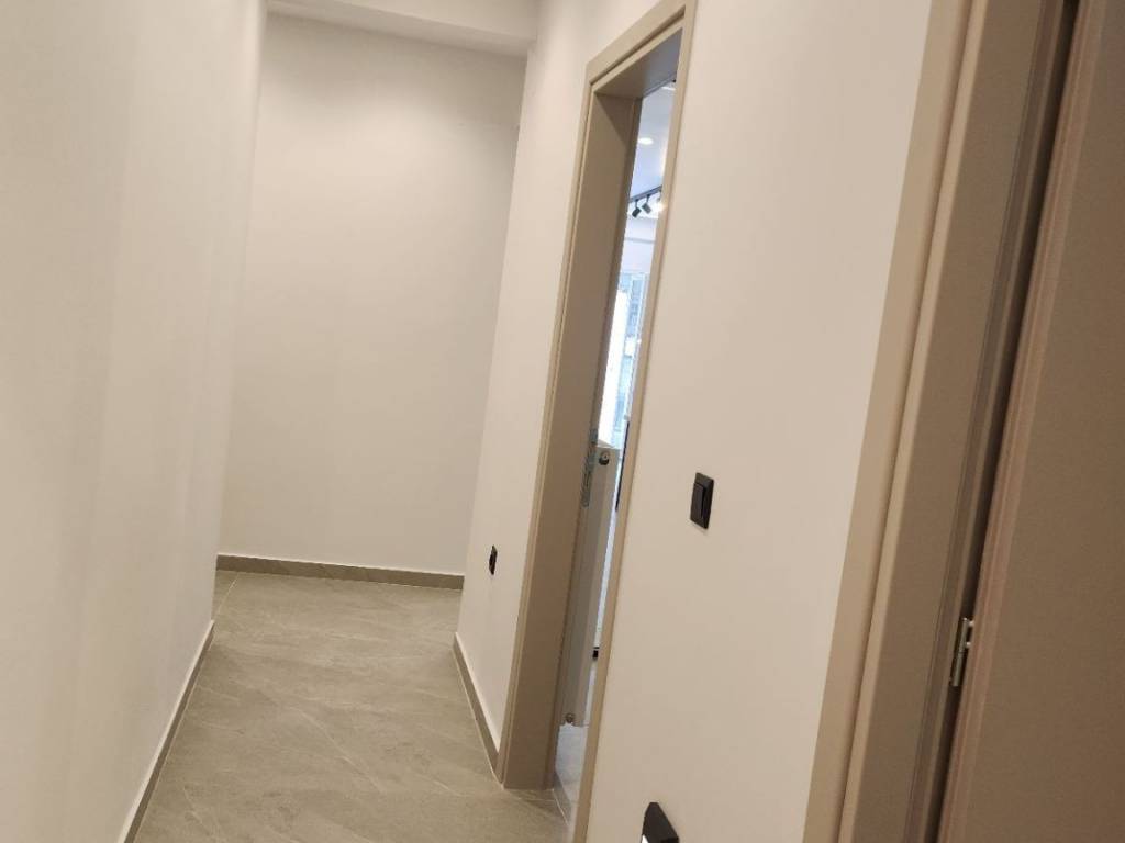 DIADROMOS DOMATION &amp; LOYTROY