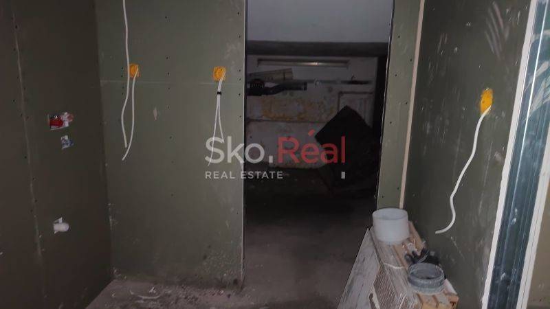 Μπάνιο,Αποθήκη