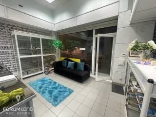 Forumland Real Estate, Ισόγειο κατάστημα