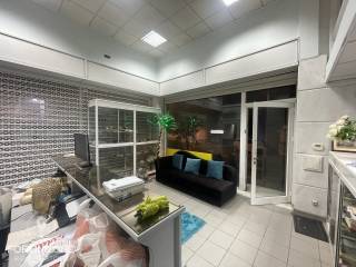 Forumland Real Estate, Ισόγειο κατάστημα