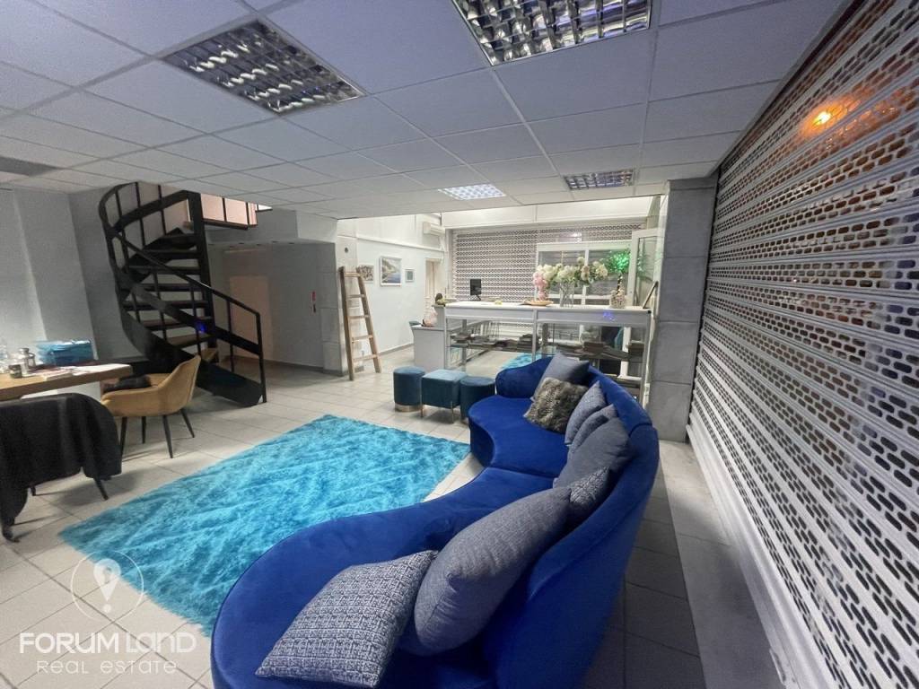 Forumland Real Estate, Ισόγειο κατάστημα