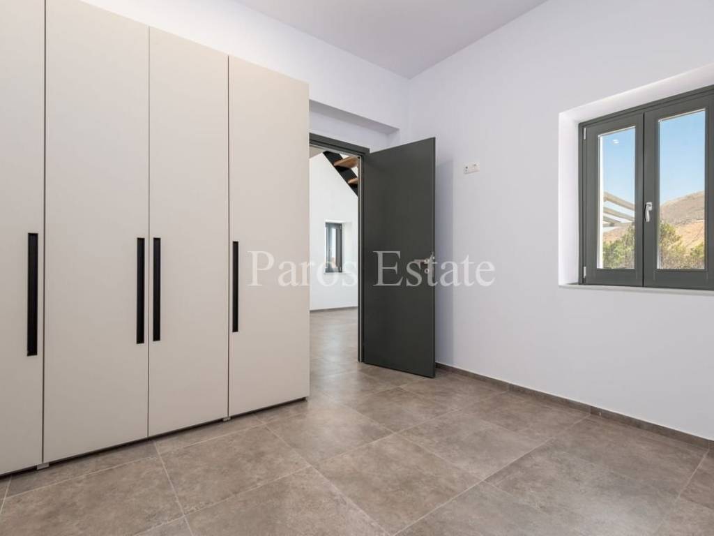 Υπνοδωμάτιο ισογείου