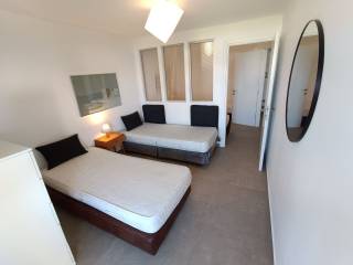 ANYPLACE MESITIKES YPERESIES