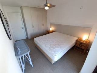 ANYPLACE MESITIKES YPERESIES