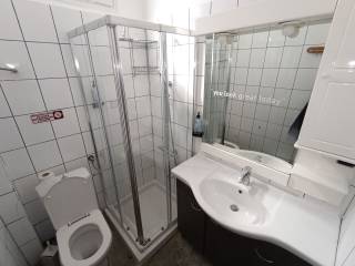 ANYPLACE MESITIKES YPERESIES