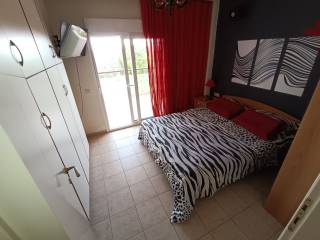 ANYPLACE MESITIKES YPERESIES