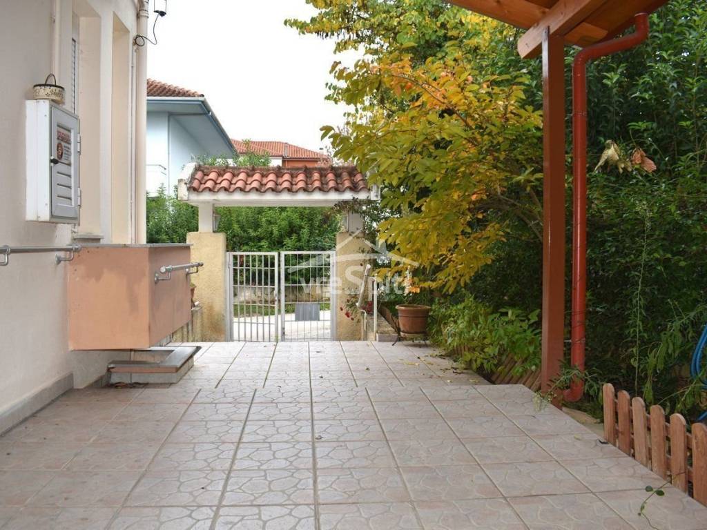 ΕΙΣΟΔΟΣ ΟΙΚΙΑΣ