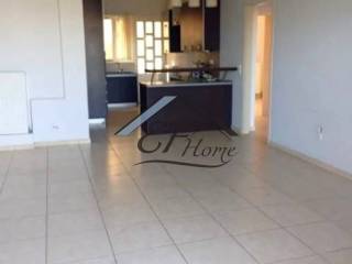 Ενιαίος χώρος κουζίνα-σαλόνι