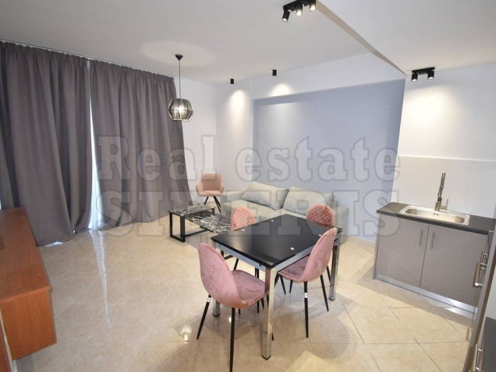 Σαλόνι κουζίνα