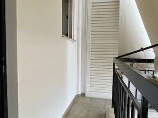 ΜΠΑΛΚΟΝΙ ΑΚΑΛΥΠΤΟΥ